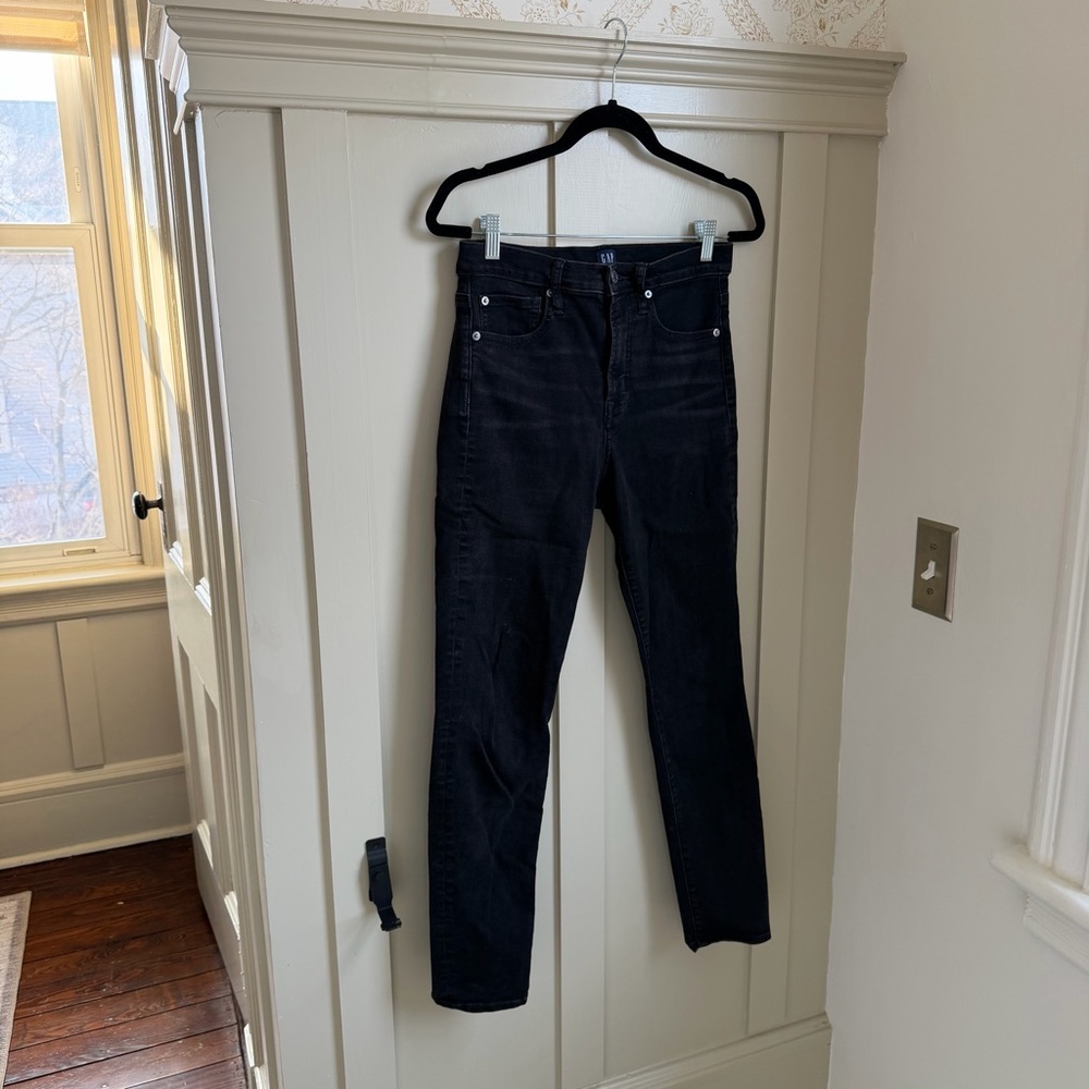 GAP 28R Skinny Jean High Rise Black
